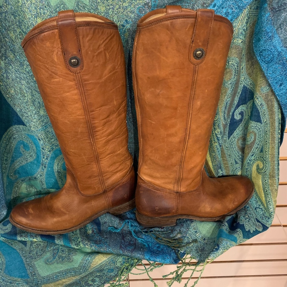 🌲Frye Boots🌲 - Picture 2 of 15
